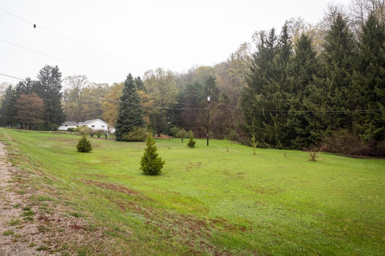 Cedar Creek Cottage Close To Downtown Traverse City Beaches And The Tart Trail Exterior photo
