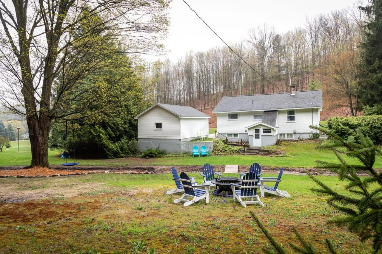 Cedar Creek Cottage Close To Downtown Traverse City Beaches And The Tart Trail Exterior photo